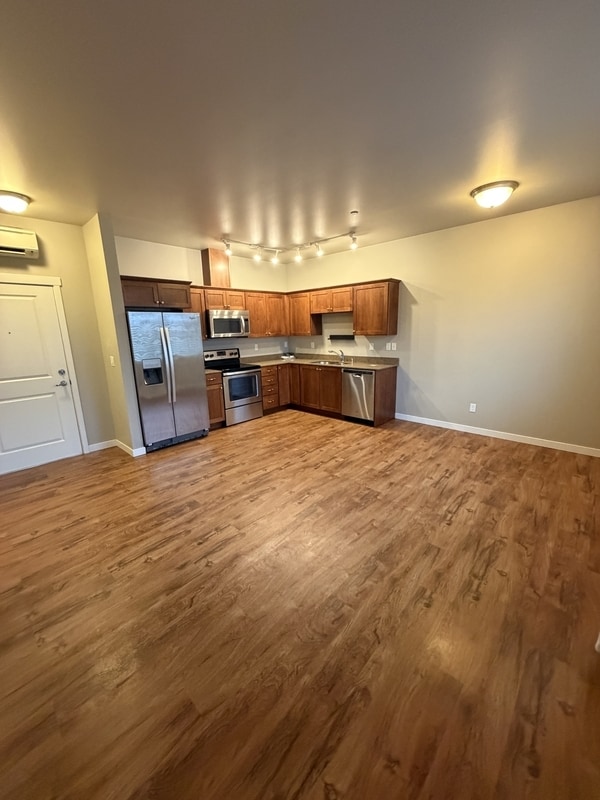 Building Photo - 8872 Depot Rd