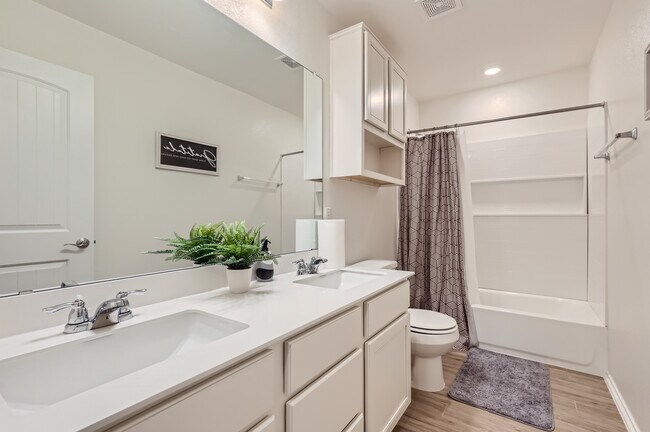 Building Photo - 2110 Goji Ln