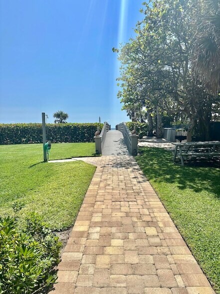 Building Photo - 420 Celestial Way