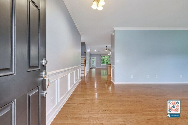 Building Photo - Pet-Friendly Home in Shell Hall – Availabl...