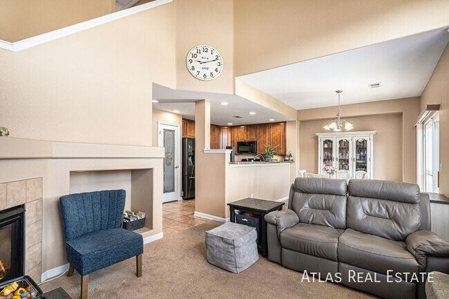 Building Photo - 23235 York Ave