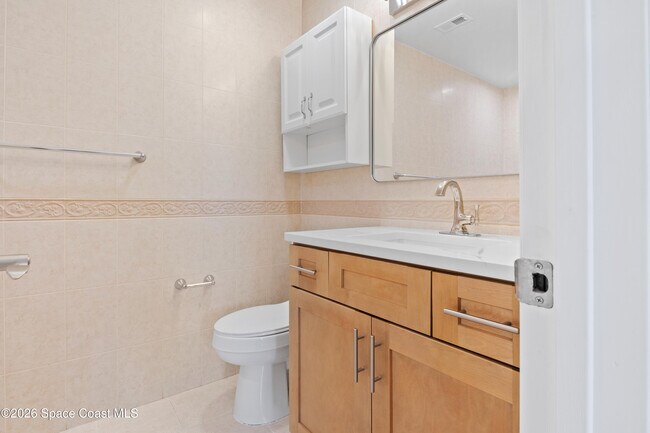 Building Photo - 2076 Abalone Ave