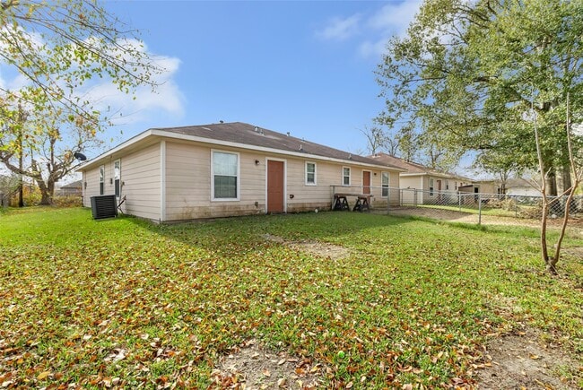 Building Photo - 1018 Glendale St