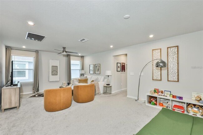 Building Photo - 1123 Crk Vly Ct