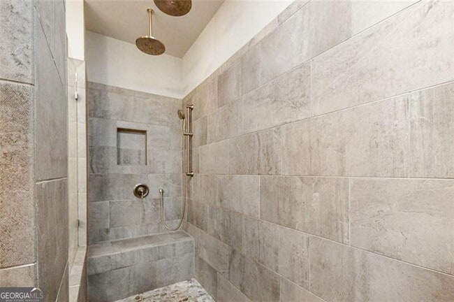 Building Photo - 535 Letchas Ln