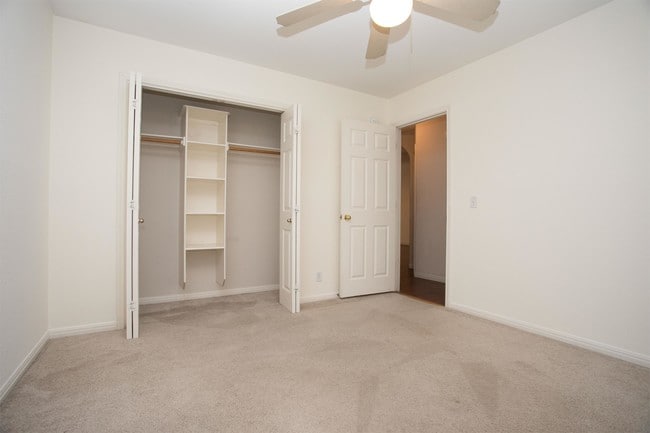 Building Photo - 16910 Tortoise St