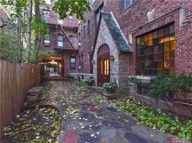 Building Photo - 1 Hillside Ave