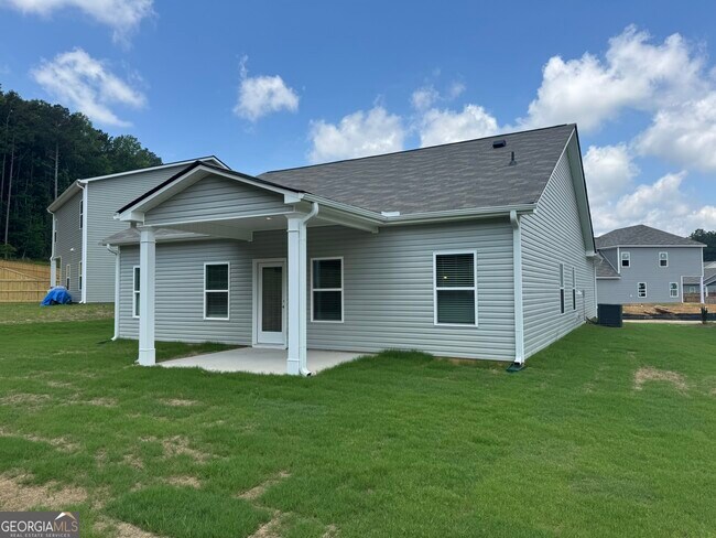 Building Photo - 129 Sycamore Ln