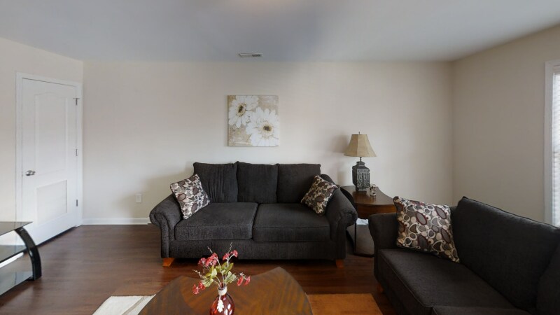 Building Photo - 347 Family Lodge Dr