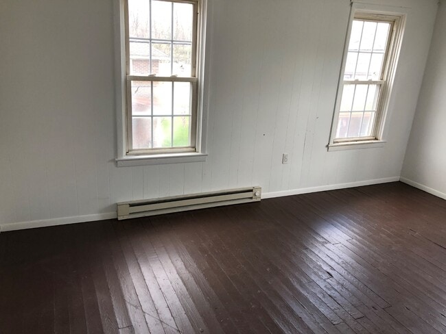 Building Photo - 30 E Water St