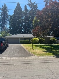 Building Photo - 3-Bedroom 1-Bathroom home in Eugene