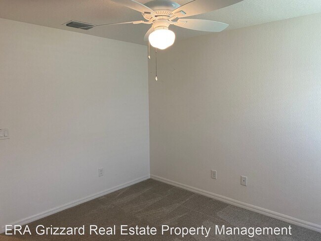 Building Photo - 3 br, 2 bath House - 6187 Danielson loop