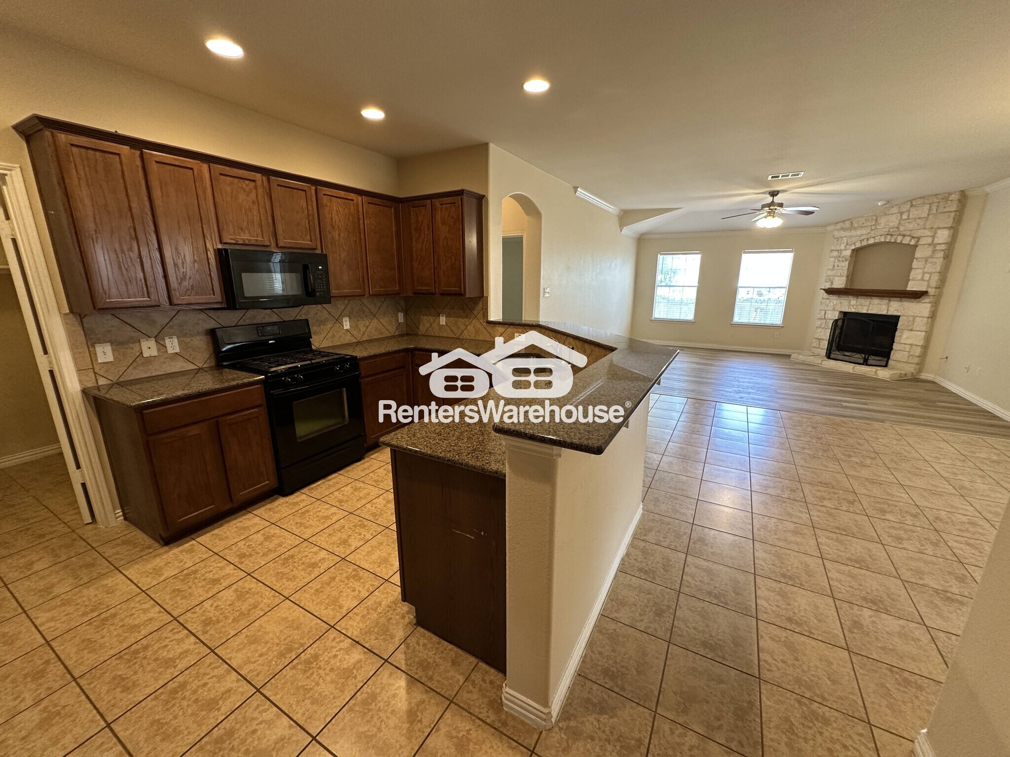 Building Photo - 155 Birdwell Ln