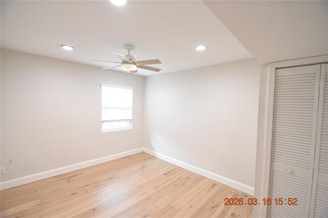 Building Photo - 571 Luzon Ave