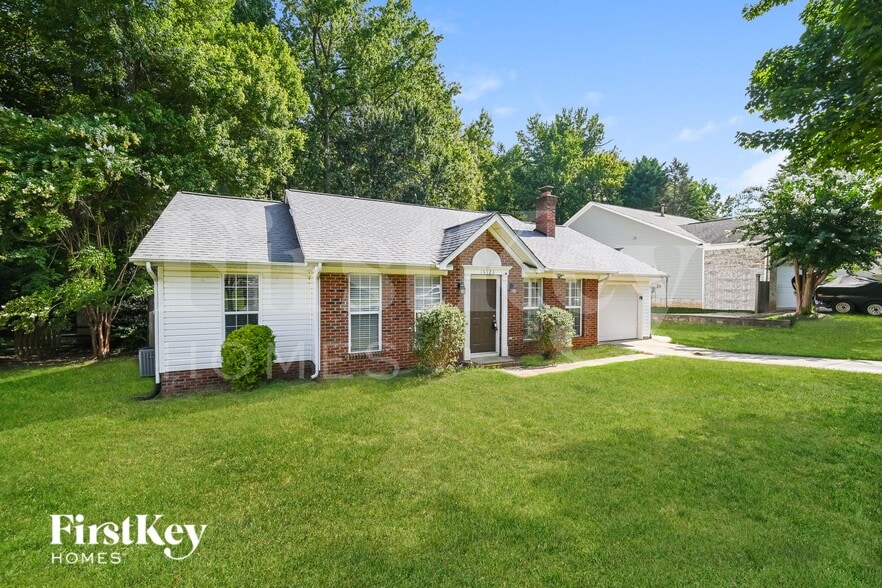 Building Photo - 16126 Amber Field Dr