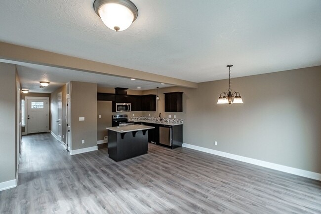 Building Photo - 270-272 Gwinn Street E