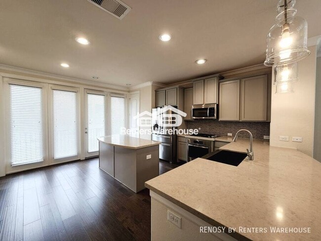Building Photo - 10717 Madden Oaks Pl