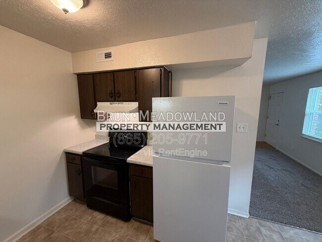 Building Photo - 5525 Jacksboro Pike