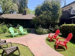 Building Photo - 1 bedroom in Menlo Park CA 94025