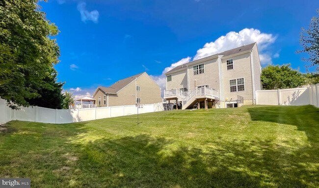 Building Photo - 46834 Jillian Grace Ct