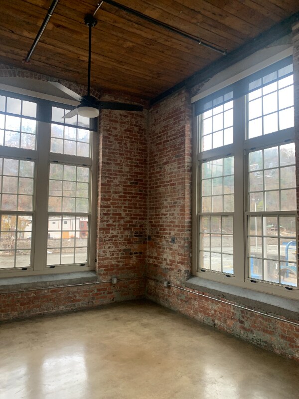 Building Photo - 177 Baileys Branch Rd