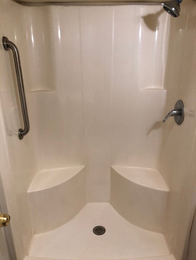 Building Photo - 1115 NW 9th St