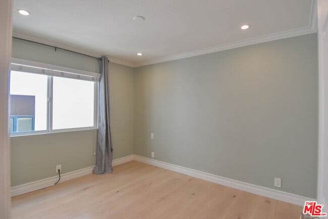 Building Photo - 12530 Venice Blvd.