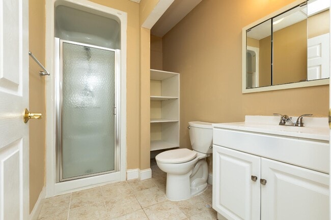 Building Photo - 13039 Glen Mill Rd