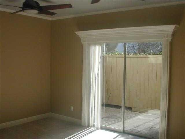 Building Photo - 2100 Tanglewilde St