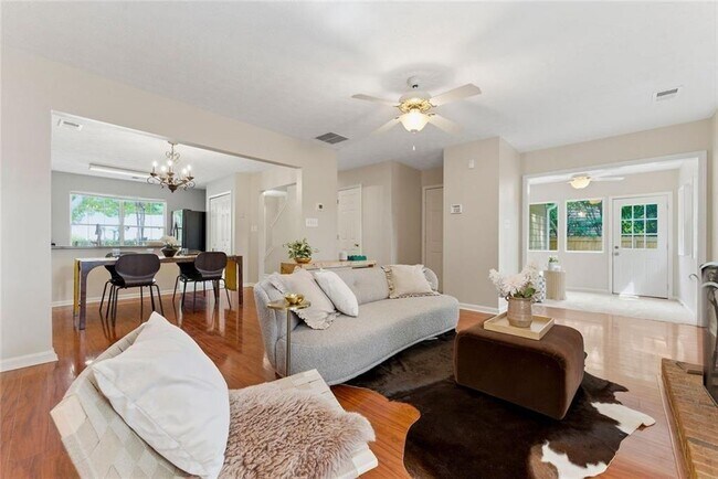 Building Photo - 4295 Cabretta Dr