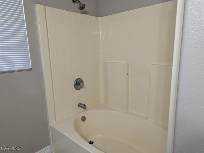 Building Photo - 5308 Wild Orchid St