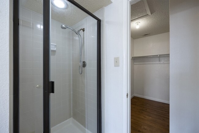 Building Photo - 4504 Keys Dr