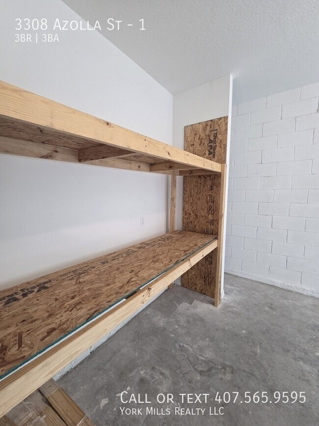 Building Photo - 3308 Azolla St