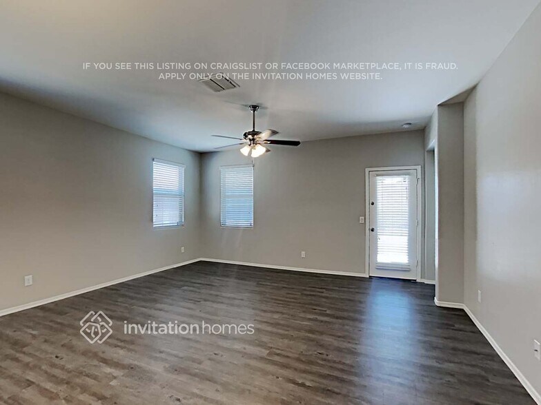 Building Photo - 3019 W Jessica Ln