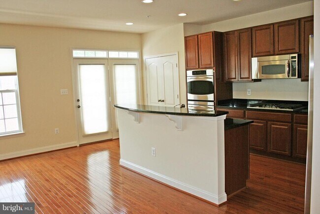 Building Photo - 12609 Horseshoe Bend Cir