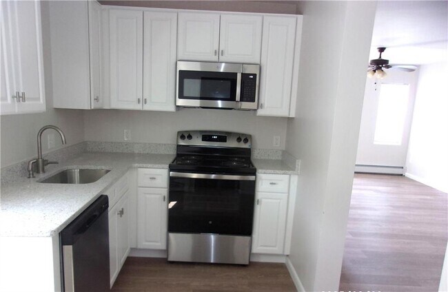 Building Photo - 179 Kearney St