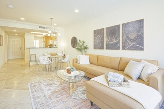 Building Photo - 260 E Flamingo Rd