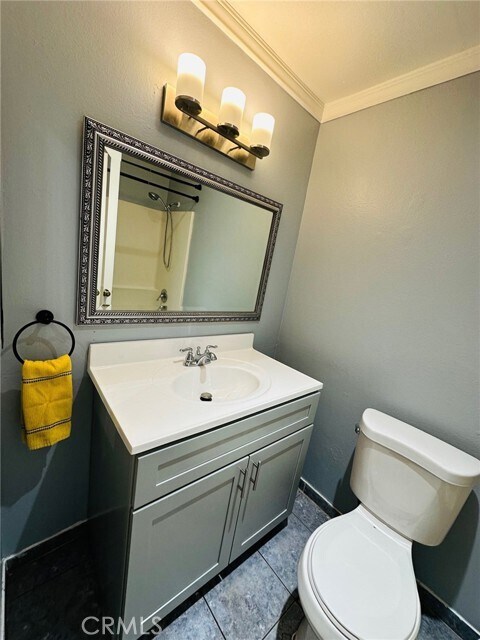 Building Photo - 2700 N Brea Blvd