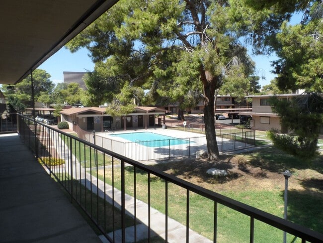 Building Photo - Affordable 1 Bedroom  Condo In Central Las Vegas