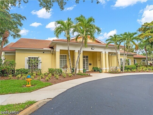 Building Photo - 8274 Key Royal Cir