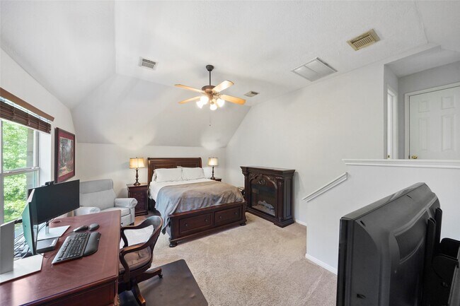 Building Photo - 158 N Whistlers Bend Cir