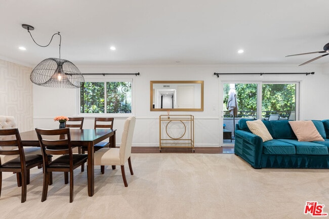 Building Photo - 6708 Hillpark Dr