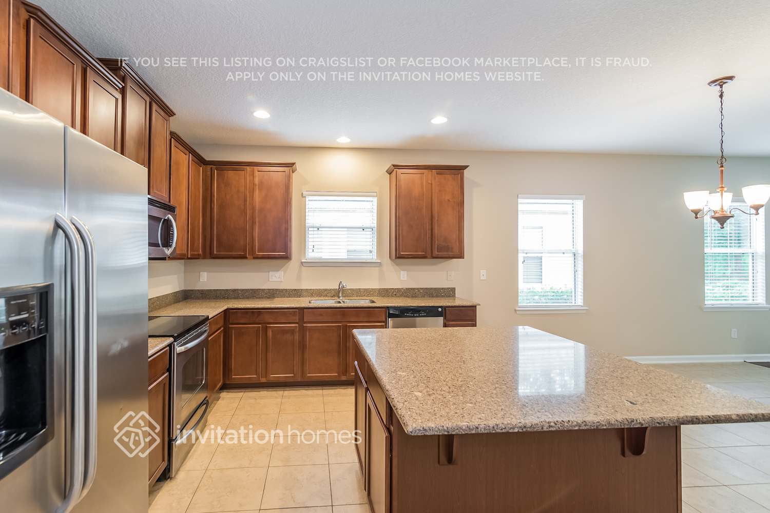 Building Photo - 137 Tollerton Avenue
