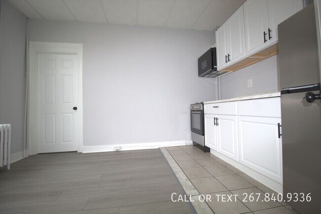 Building Photo - 1682 Harrison St