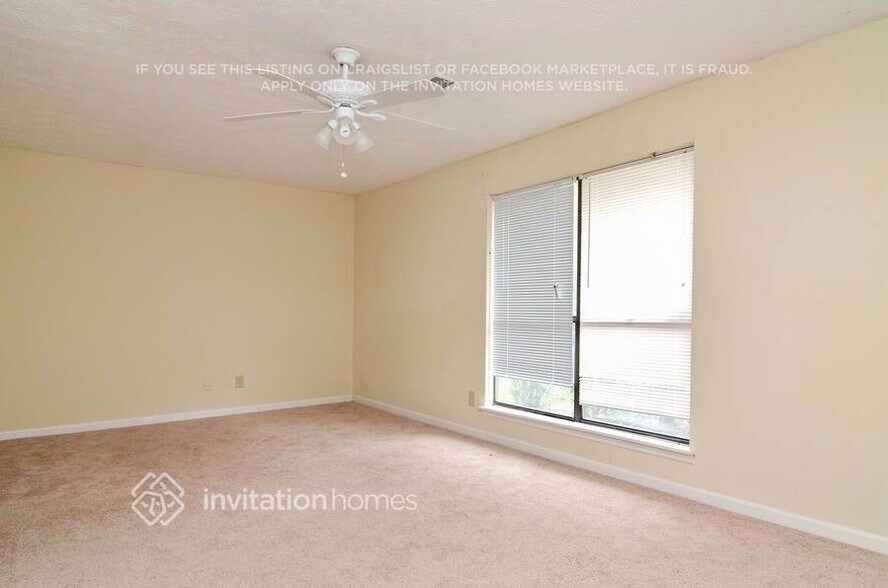 Building Photo - 1532 Kings Ridge Dr NW