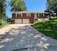 Building Photo - Coming Soon – Spacious 3 Bedroom Home with...