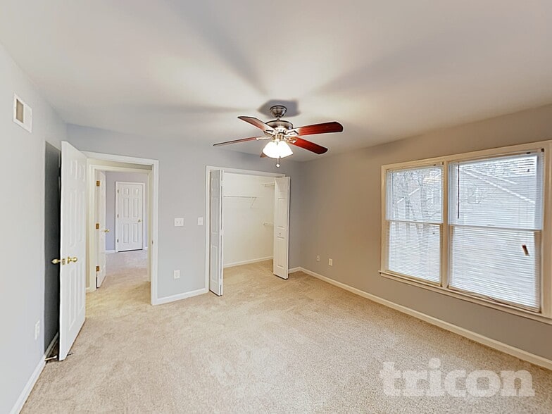 Building Photo - 3465 Canon Creek Dr