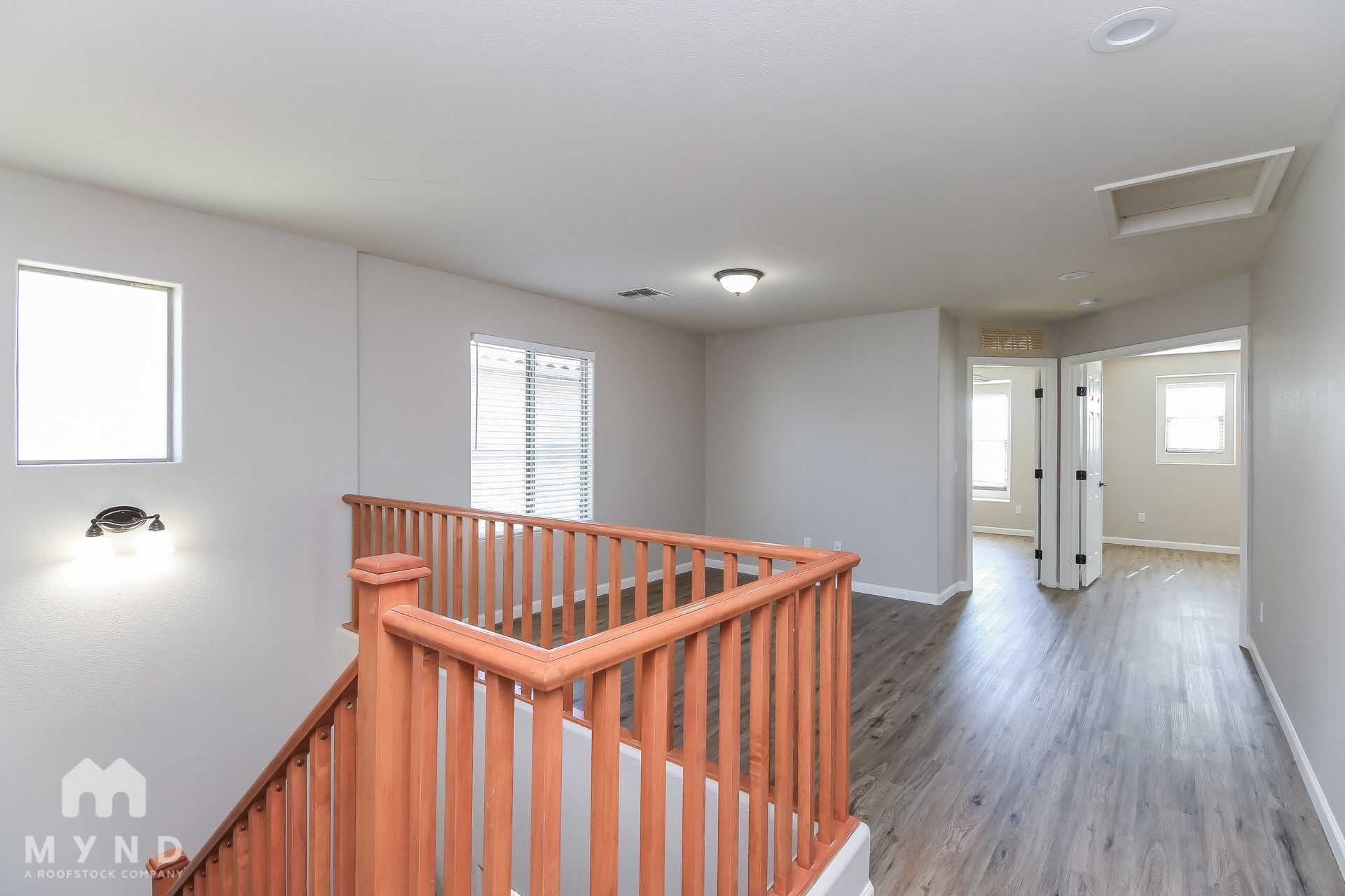 Building Photo - 1348 S Loback Ln