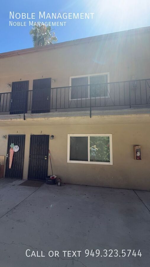 Building Photo - 3348 Santa Fe Ave