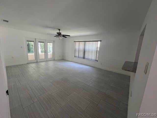 Building Photo - 3 Chinaberry Cir